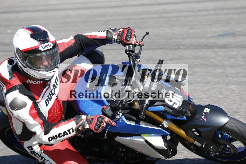 /12 30.04.2025 Speer Racing ADR/Gruppe gruen/911